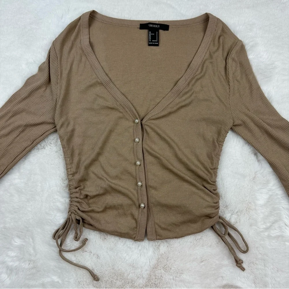 Forever 21 Long Sleeve Ribber Crop Top - Picture 2 of 6